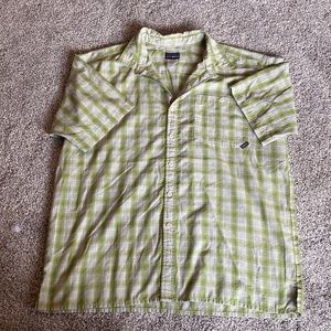 Patagonia men’s shirt